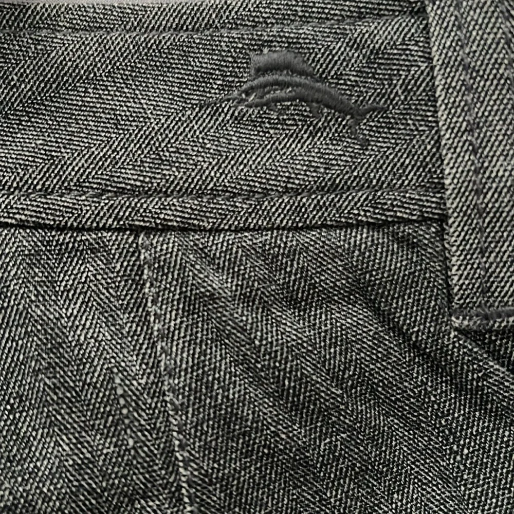NWT Tommy Bahama Havana Herringbone 10.5-Inch Shorts Ink Silk Blend